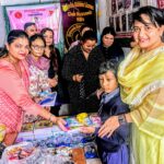 गुरु पूर्णिमा के अवसर पर प्राइमरी विद्यालय में वितरित किया गया सामान