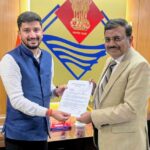 मुख्य सचिव से भेंटवार्ता कर “वैली ब्रिज” समस्या समाधान हेतु ज्ञापन सौंपा